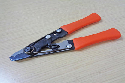 Cutting Pliers for 1/16" O.D. Stainless Steel Gas Inlet Tube - EQ-Tube-Cutter