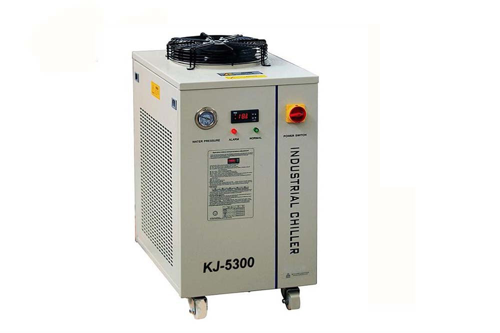 Middle Size Digital Temperature Controlled Recirculating Water Chiller with 16L/min Flow, 6K BTU/hr - EQ-KJ5300