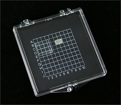 One 55x55 mm (2.17"x2.17") Gel Sticky Carrier Box-Transparent Cover - SP1-5510T/BK-LH-P33