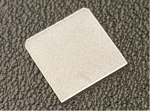 TiO2 (001) 10x10x0.5mm, 1sp - TOb101005S1